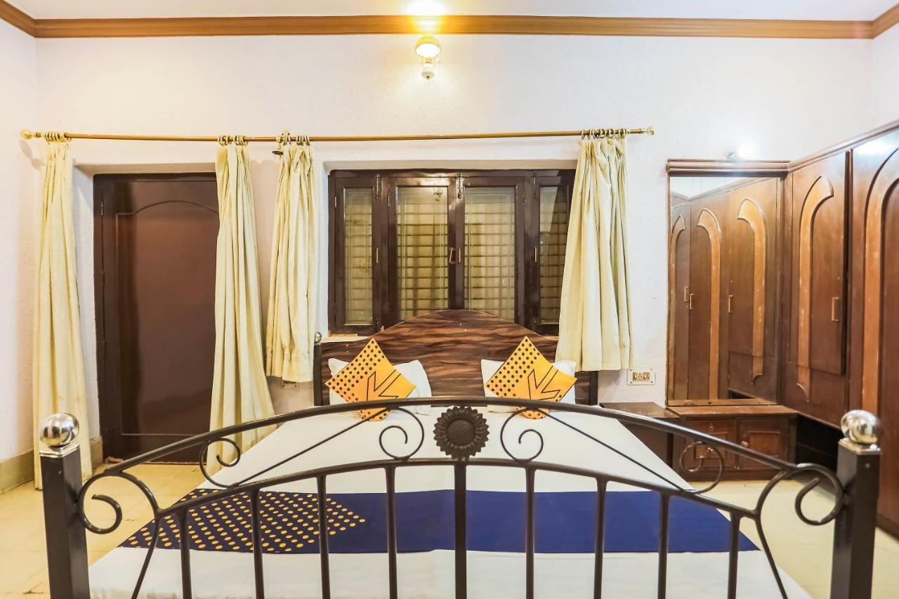 Spot On 64751 Hotel Shivani Palace Muthiganj Exterior photo